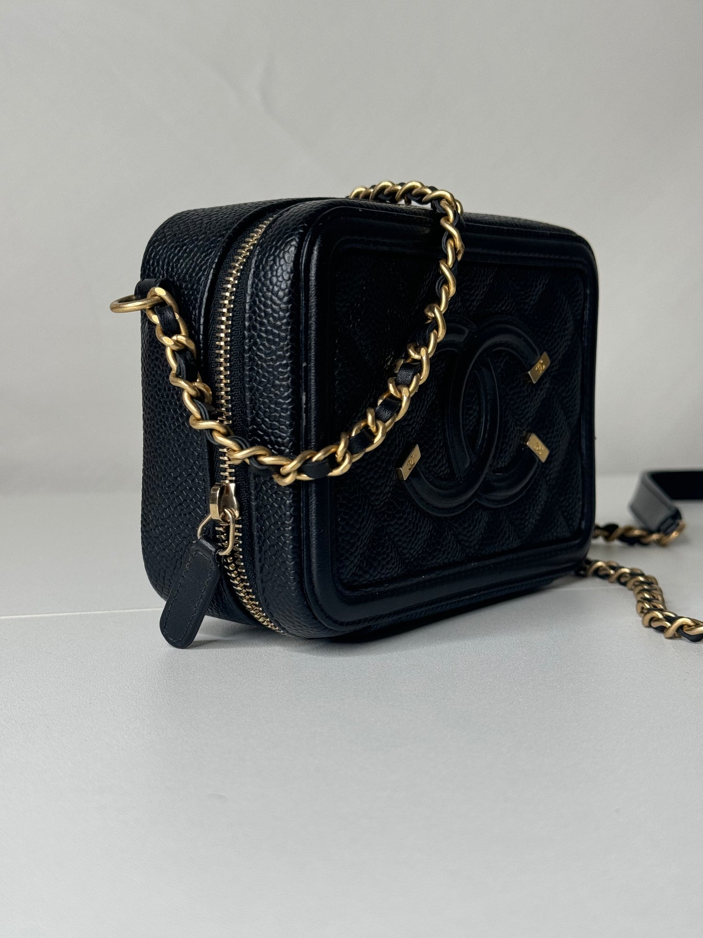 Chanel Caviar Vanity Clutch with Chain