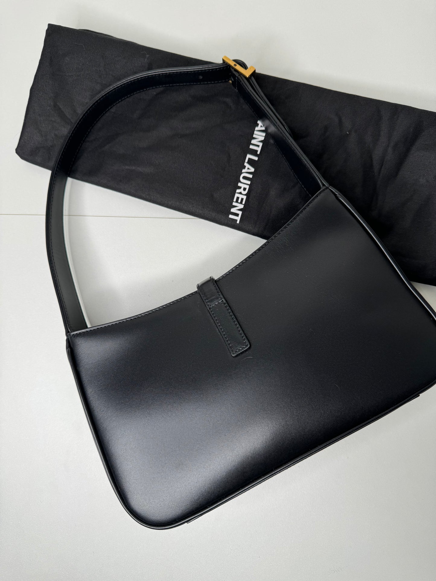 YSL Le 7 A 5 Small Hobo