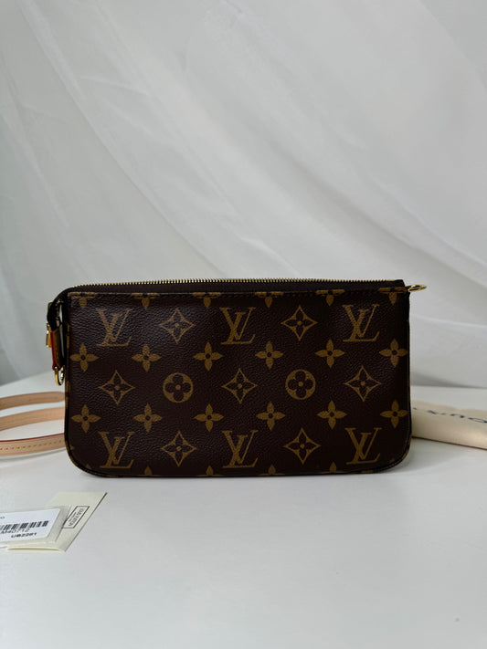 NM Pochette