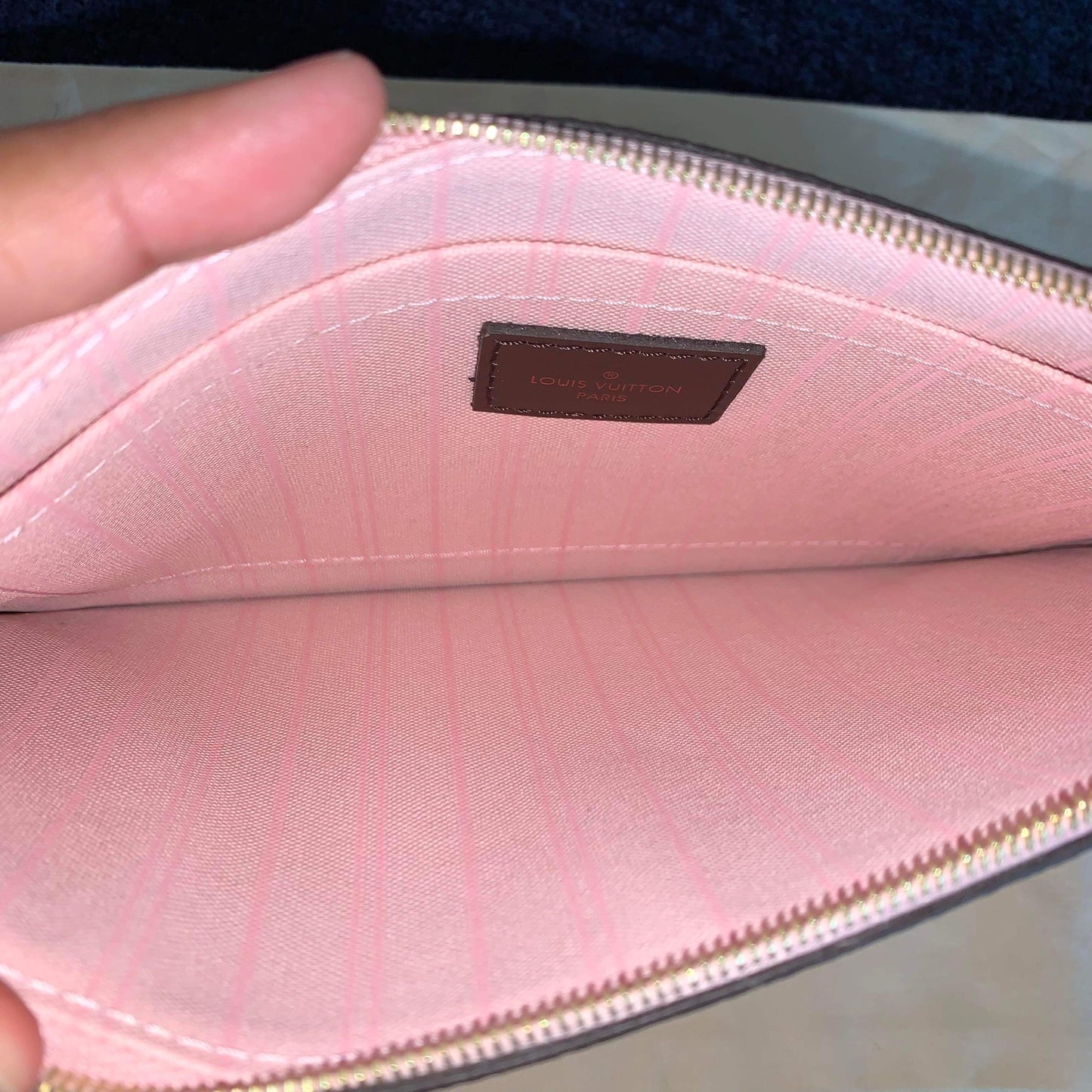 Neverfull Pouch Pink