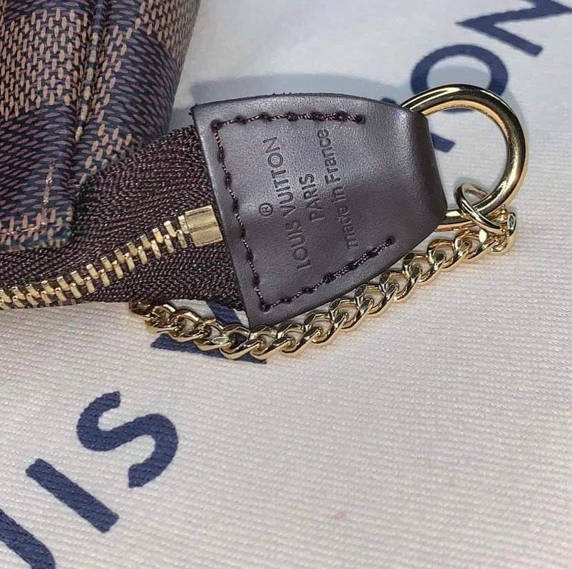 Mini Pochette DE