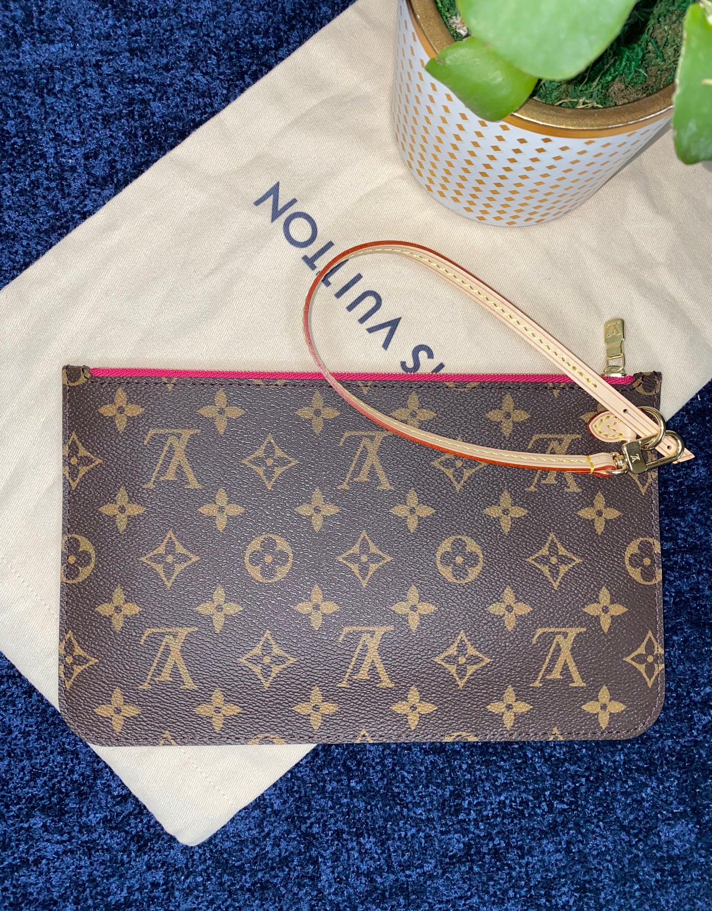 Neverfull MM Pouch Peony