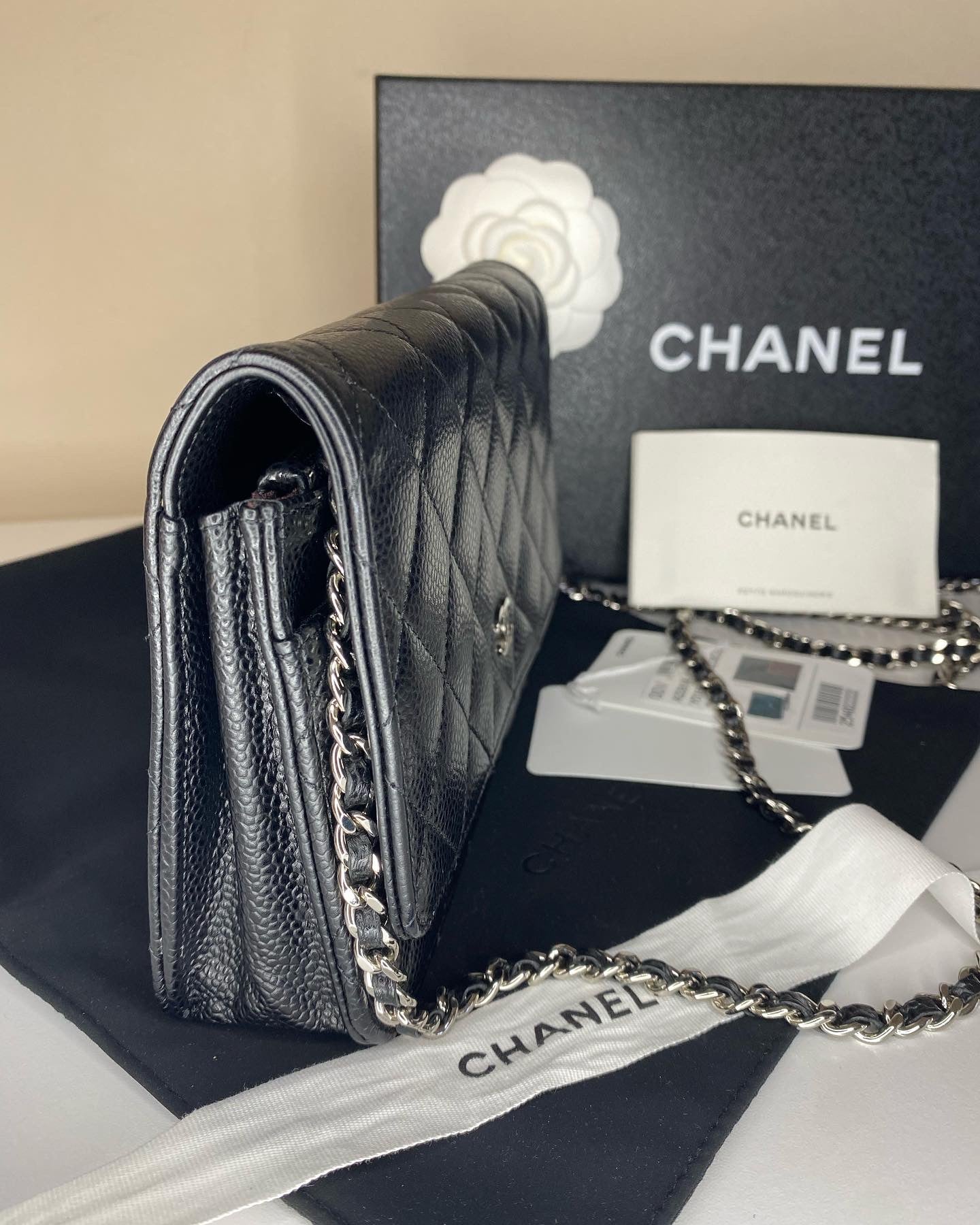 Chanel Caviar WOC