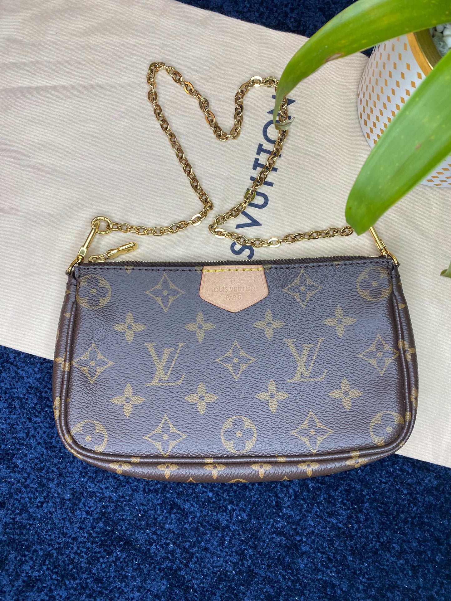 Small Pochette