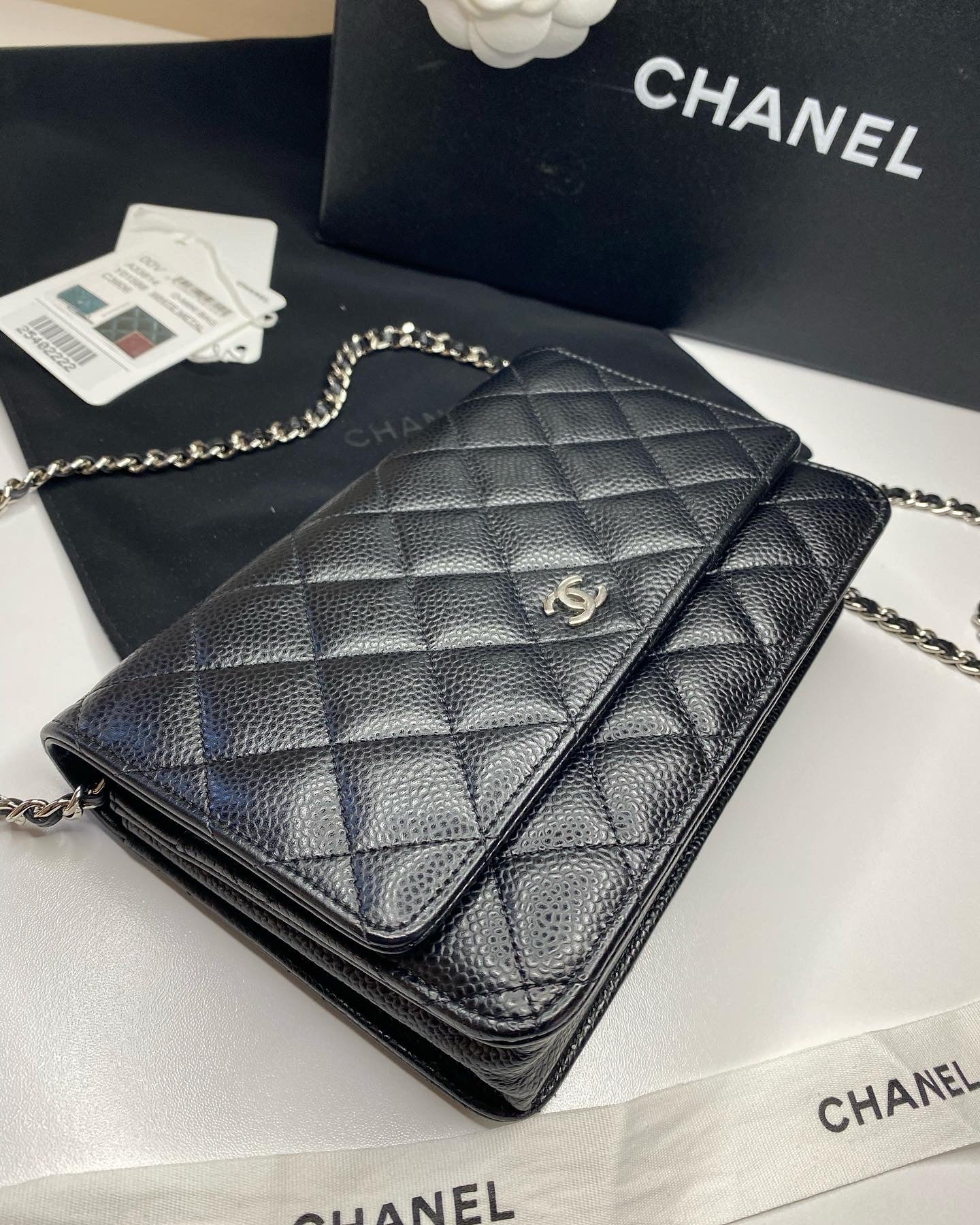 Chanel Caviar WOC